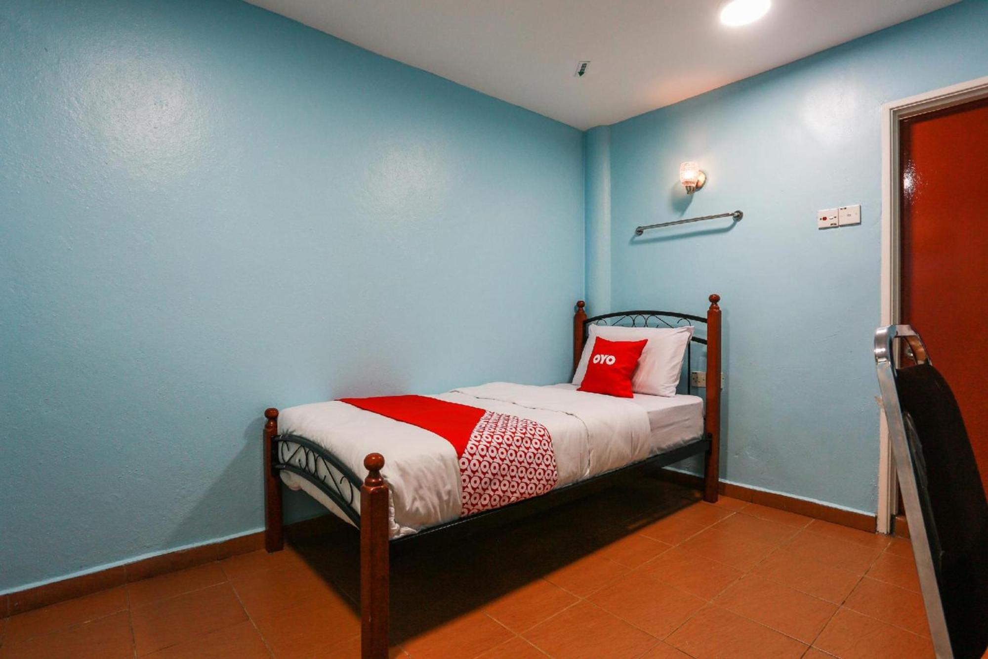 Oyo 44094 Bangi Lanai Hotel Zewnętrze zdjęcie