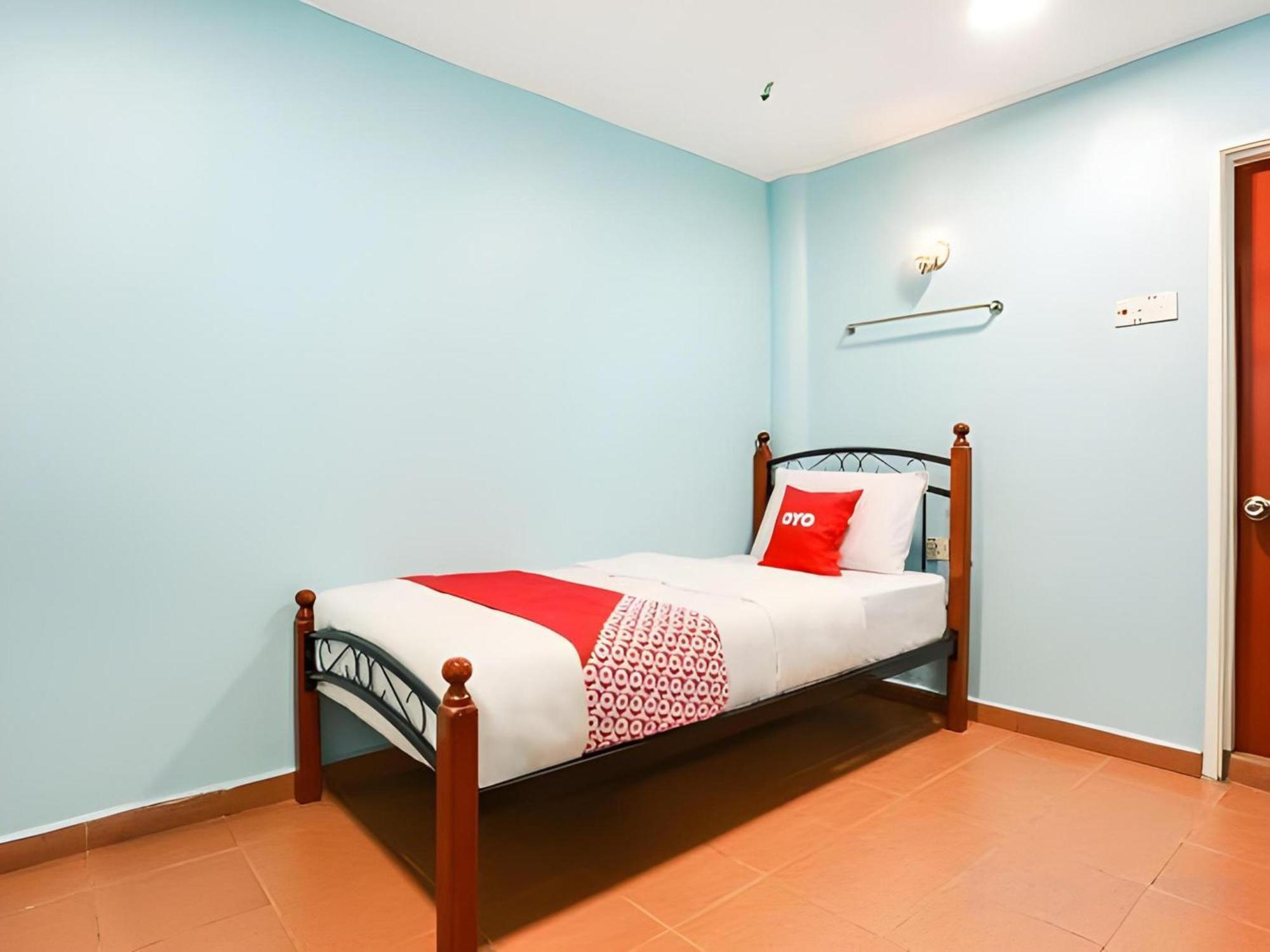 Oyo 44094 Bangi Lanai Hotel Zewnętrze zdjęcie