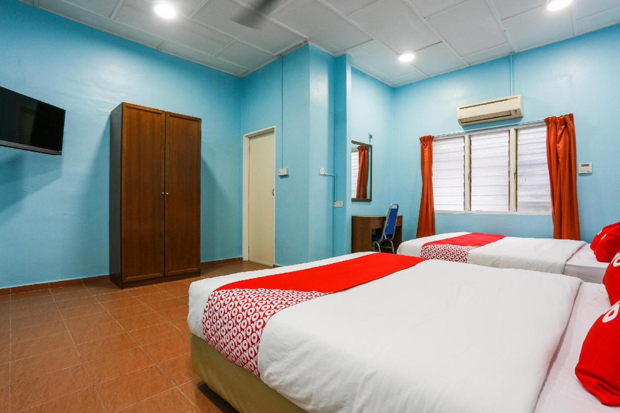 Oyo 44094 Bangi Lanai Hotel Zewnętrze zdjęcie